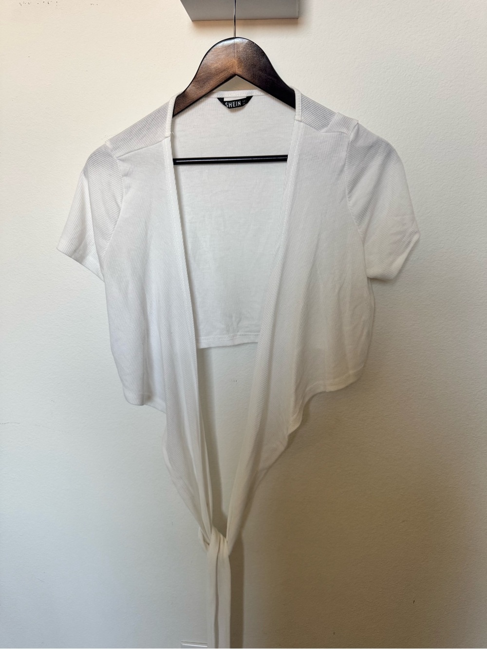 SHEIN White Ribbed Tie-Front Crop Top